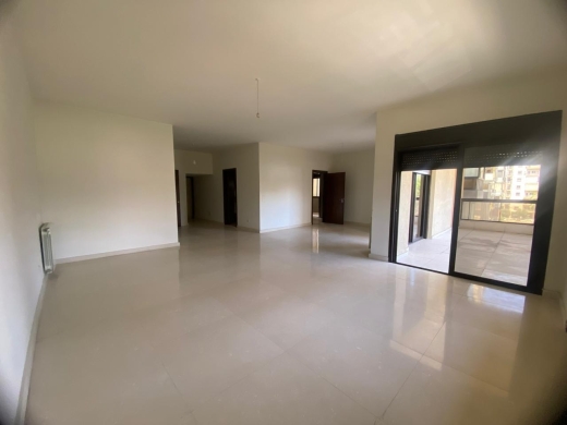 Spacious Apartment For Sale in Ain El Rimmaneh