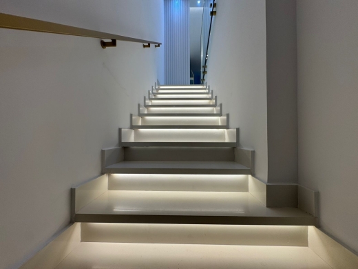 Luxurious High-End Finishing Duplex For Sale in A Prime Location in Beit Meri — 11