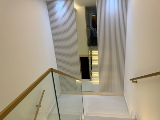 Luxurious High-End Finishing Duplex For Sale in A Prime Location in Beit Meri — 10