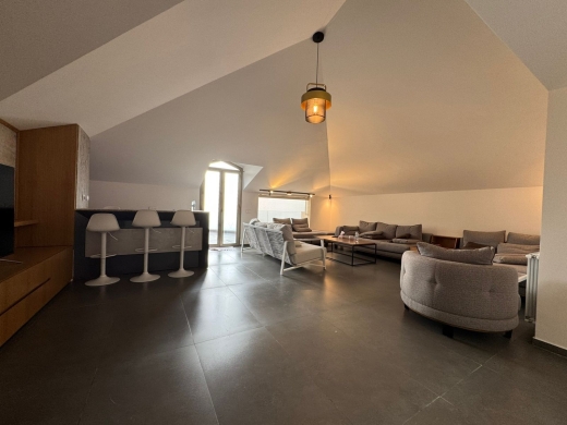 Luxurious High-End Finishing Duplex For Sale in A Prime Location in Beit Meri — 12