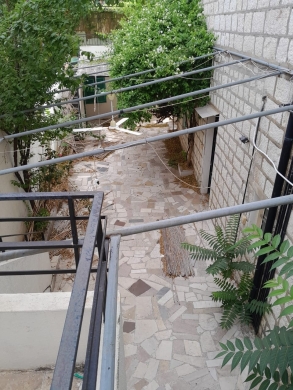 5-Floors Building For Sale in Aley — 2