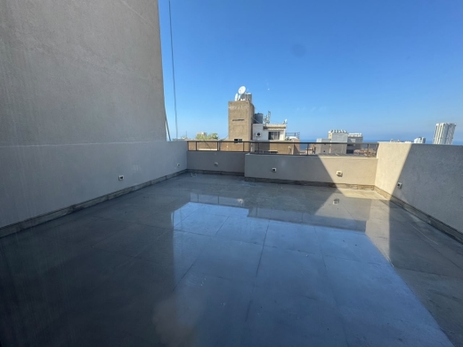 Rooftop High-End Apartment For Sale in Hamra, Ras Beirut — 13