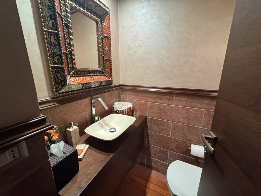 High-End Apartment For Sale in Hamra, Ras Beirut — 14