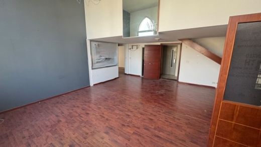 320 SQM Office For Rent in Achrafieh, Mar Mitr