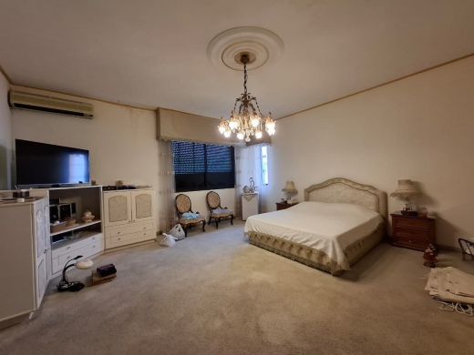 Spacious Panoramic Sea & Mountain View Duplex For Sale in Adma — 23