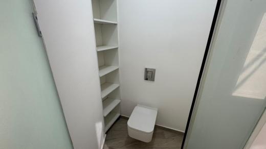 Spacious Apartment For Sale in Achrafieh, Rmeil — 11