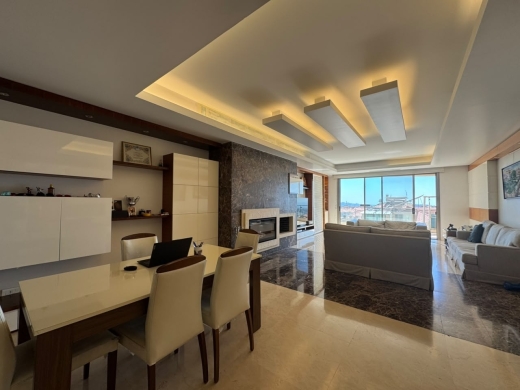 Duplex With Terrace And An Unlockable Sea View For Sale in Monteverde — 11