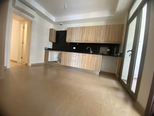 Sunny Apartment with Sea View For Sale in Caracas, Beirut — 4