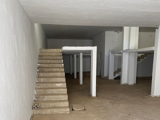390 SQM Warehouse For Sale In Ain Saadeh