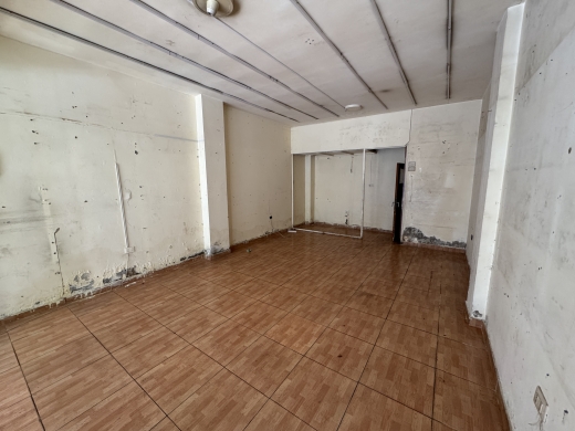 32 SQM Shop For Sale in Sanayeh, Beirut — 2
