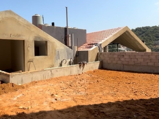 Brand New Apartment with Garden For Sale in Tilal Ain Saade — 12