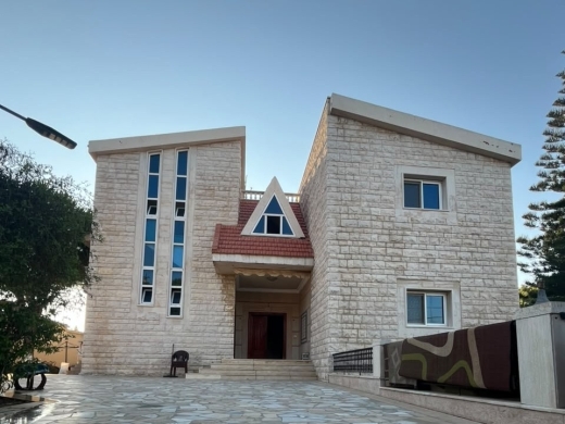 Villa For Sale in Koura