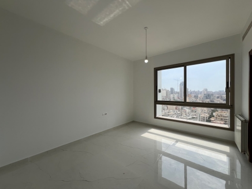 4-Bedroom Apartment with Panoramic Sea View for Sale in Pasteur — 7