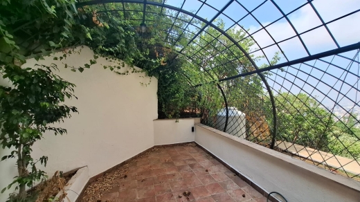 Unfurnished Apartment with Terrace & Mountain View For Rent in Rabweh — 4