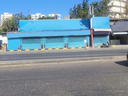 250 SQM Showroom For Rent in Furn El Chebbak