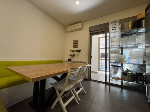 Beautiful Apartment with Garden/Terrace For Sale in Beit Meri — 13
