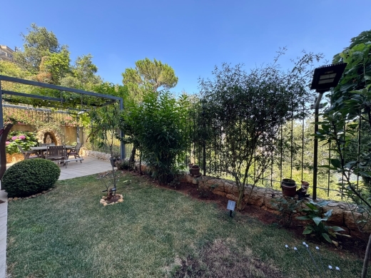 Beautiful Apartment with Garden/Terrace For Sale in Beit Meri — 7