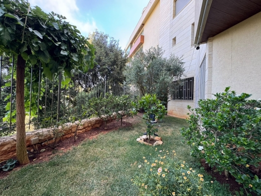 Beautiful Apartment with Garden/Terrace For Sale in Beit Meri — 6