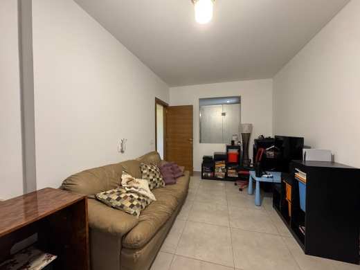 Beautiful Apartment with Garden/Terrace For Sale in Beit Meri — 16
