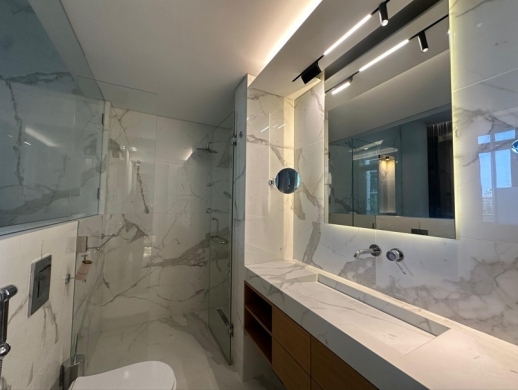 High-End 2-Bedroom Apartment For Rent in Down Town — 5