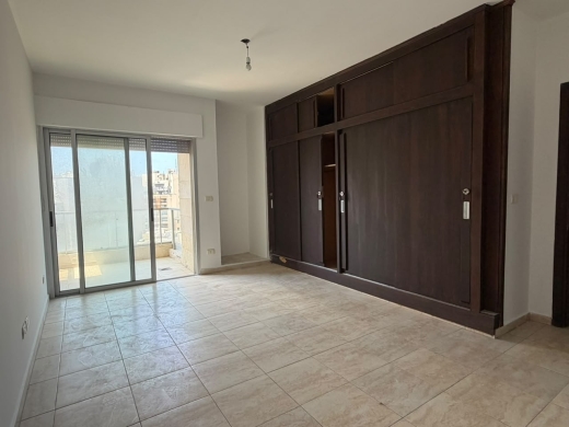 Spacious Apartment For Sale In Achrafieh, Sioufi — 5