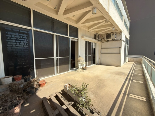 Exclusive! 2-Bedroom Apartment with Open View For Sale in Ain Al Remmane — 4