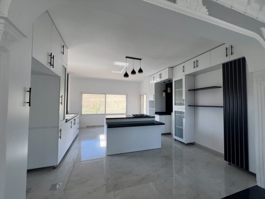 5-Bedroom Duplex For Sale in Sawfar — 4