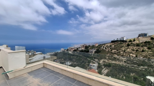 Spacious Duplex with Sea View For Sale in Halat Hills — 6