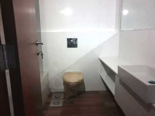 Spacious New 3-Bedroom Apartment For Sale in Achrafieh, Rmeil — 5