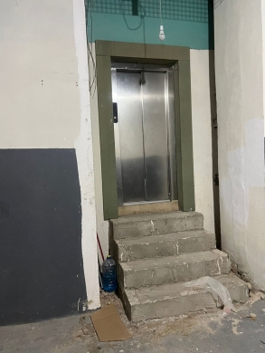 1,200 SQM Showroom For Sale on the Highway of Jounieh — 4