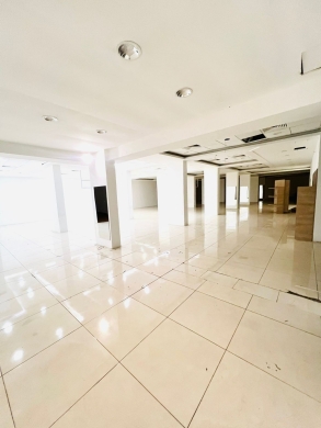 1,200 SQM Showroom For Sale on the Highway of Jounieh — 7