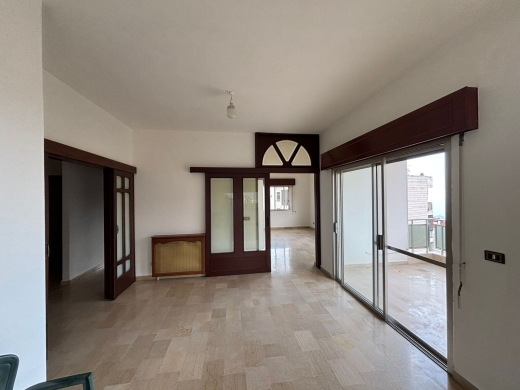 Apartment For Sale in Mazraat Yachouh