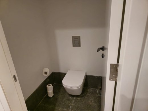 High-End Deluxe Furnished One Bedroom Apartment For Sale In Saifi — 11