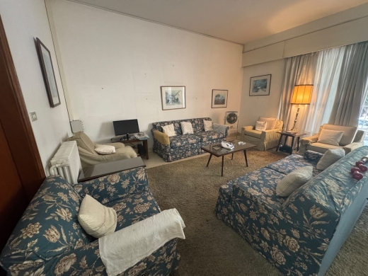 3-Bedroom Apartment For Sale in Hamra, Ras Beirut