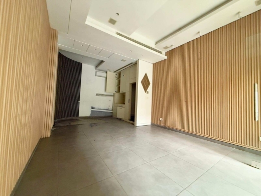 40 SQM Shop For Rent in Achrafieh, Carré D'or