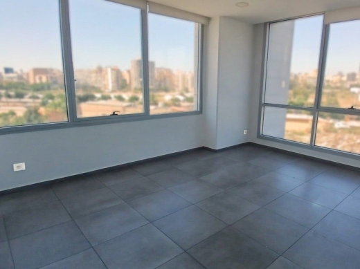 An Executive Office For Rent in Horsh Tabet