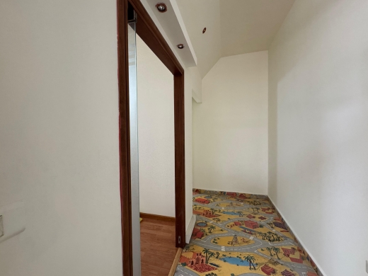 Fully Renovated Shop in A Prime Location For Sale in Mansourieh — 5