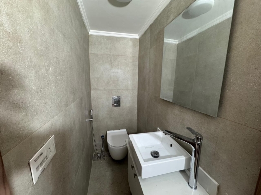 Fully Renovated Apartment For Sale in Koraytem, Ras Beirut — 12