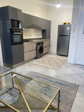 Fully Furnished and Renovated Apartment For Rent in Clemenceau