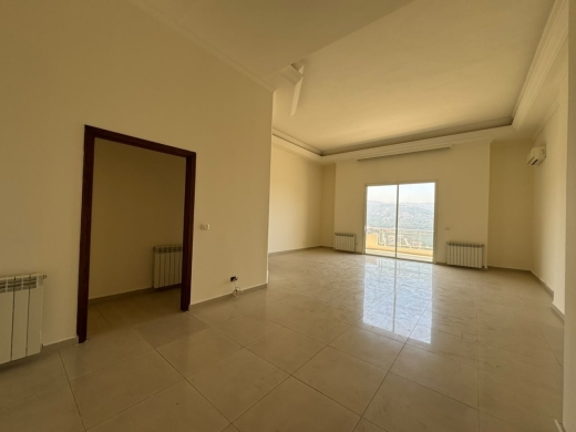 Apartment in a Prime Location Unlockable Mountain View For Sale in Beit Meri — 2