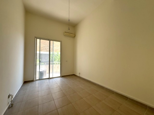 Apartment in a Prime Location Unlockable Mountain View For Sale in Beit Meri — 6