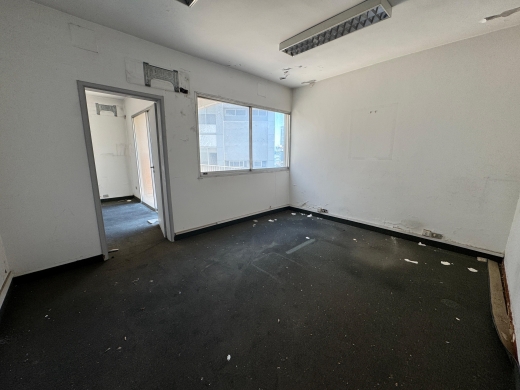 Great Deal! Spacious Apartment For Rent in Verdun, Beirut — 5