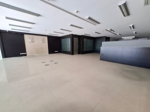 400 SQM Shop For Rent in Prime Location in Zouk Mosbeh, Highway