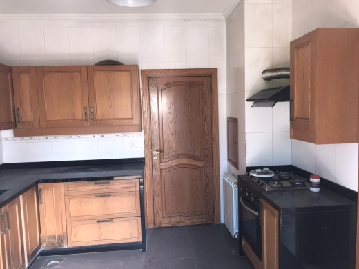 Building for Rent in Hazmieh — 12