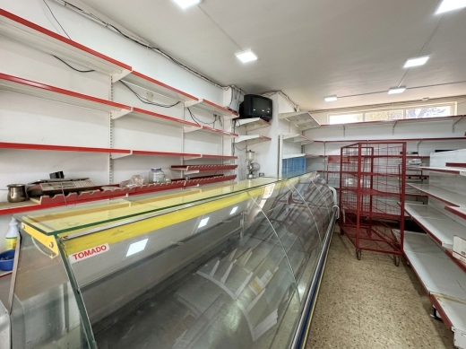 80 SQM Shop With Terrace For Rent in Mansourieh — 2