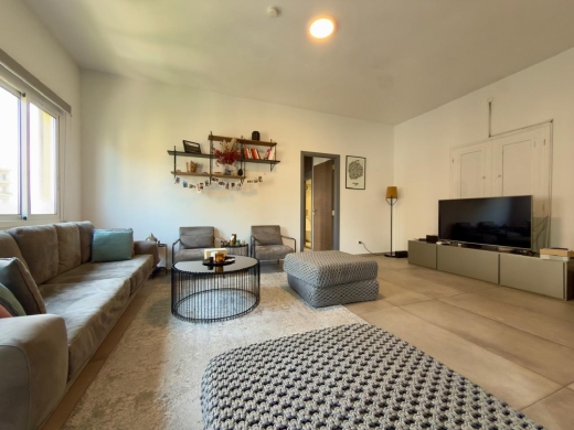 Charming & Furnished Apartment For Sale in Achrafieh, Saydeh — 2
