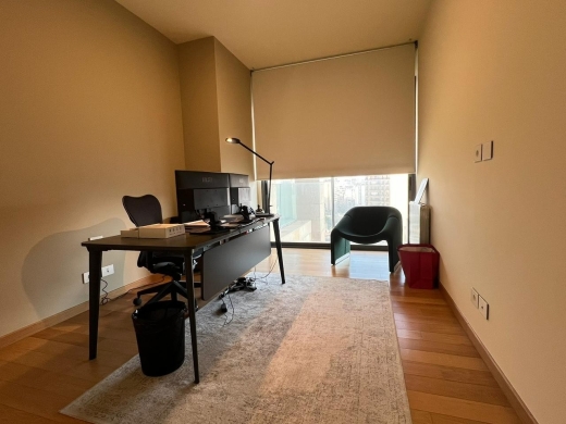 Modern 2-Bedroom Apartment For Sale in Achrafieh, Monot — 7