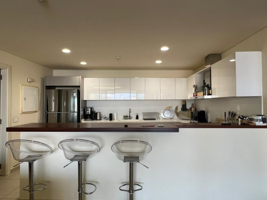 Modern 2-Bedroom Apartment For Sale in Achrafieh, Monot — 4