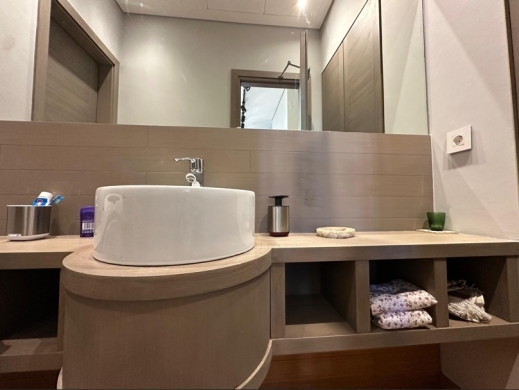 Elegant Fully Furnished & Equipped Office For Rent in Down Town — 8