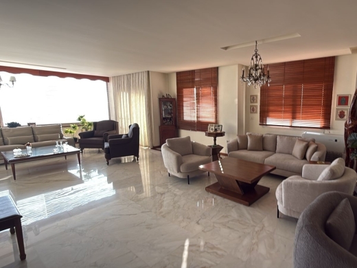 Penthouse with Sea View For Sale in Manara, Ras Beirut
